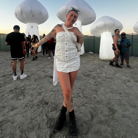 Pull&Bear White denim mini dress - Picture 5 of 14